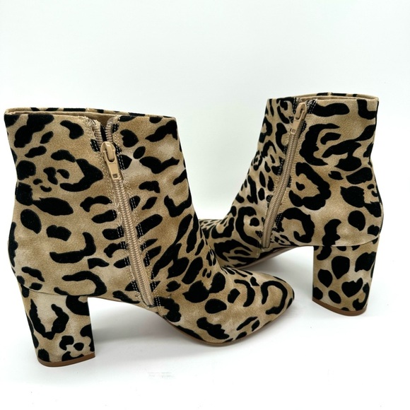 Band of Gypsies Andrea Leopard Print booties - Picture 4 of 11
